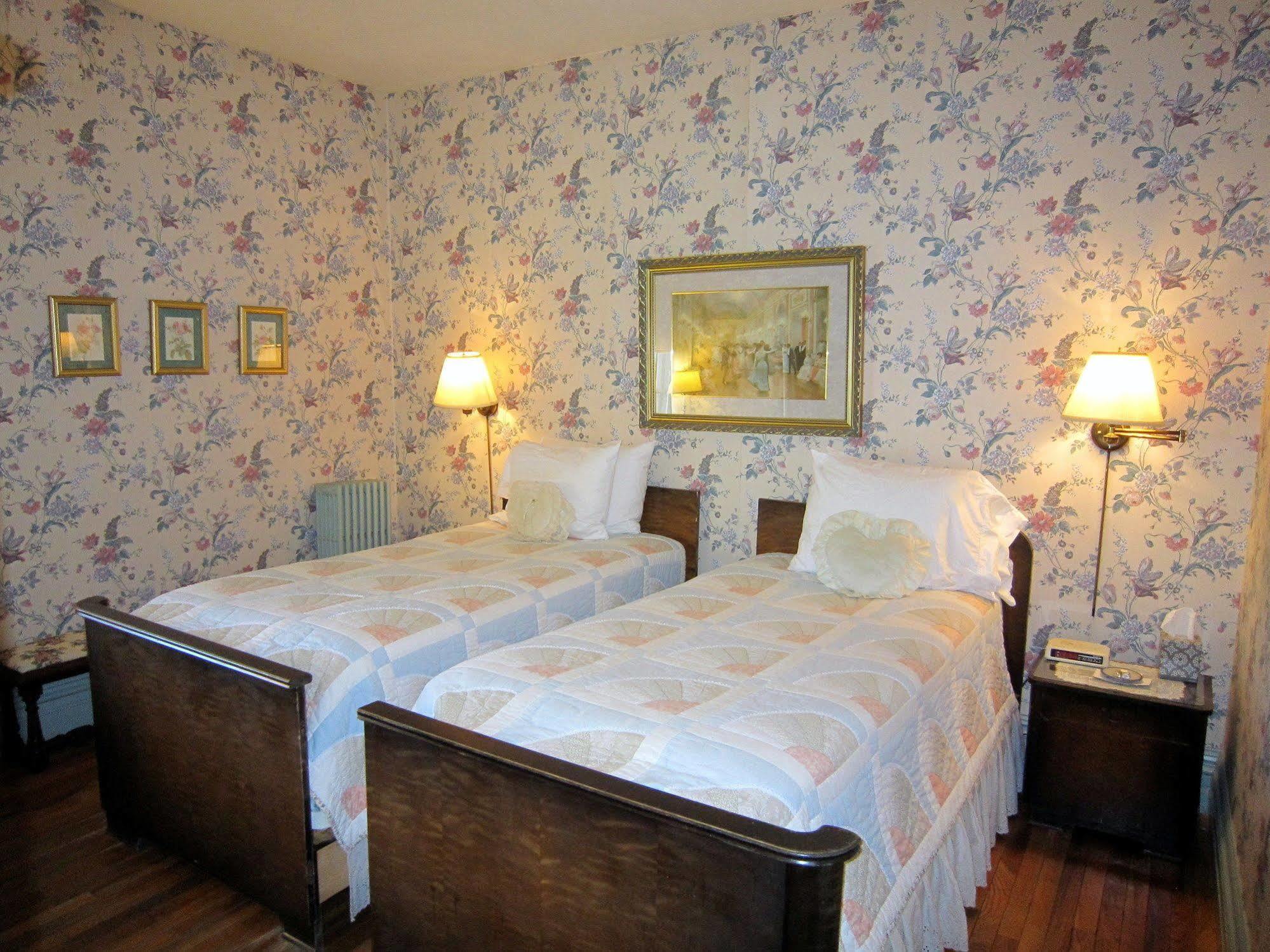 Strong House Inn Вердженнес Екстер'єр фото